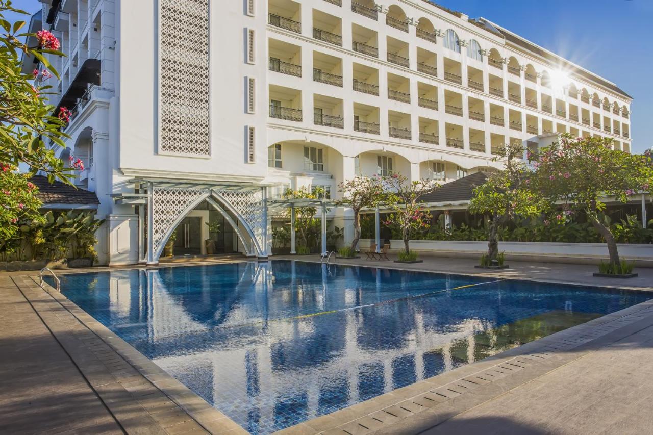 Grand Rohan Jogja Baturetno Exterior photo