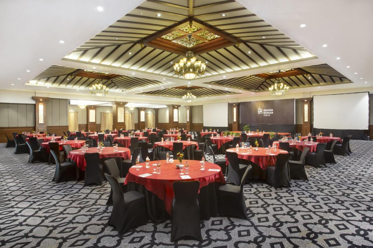 Grand Rohan Jogja Baturetno Exterior photo